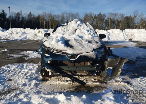 2018 Toyota Rav4 Le из США, поврежденный, VIN JTMBFREV4JJ251437